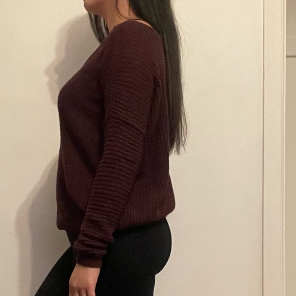 ๐ Streetwear Society Burgundy Knit Sweater โ Womenโs Small ๐ - Picture 2 of 9